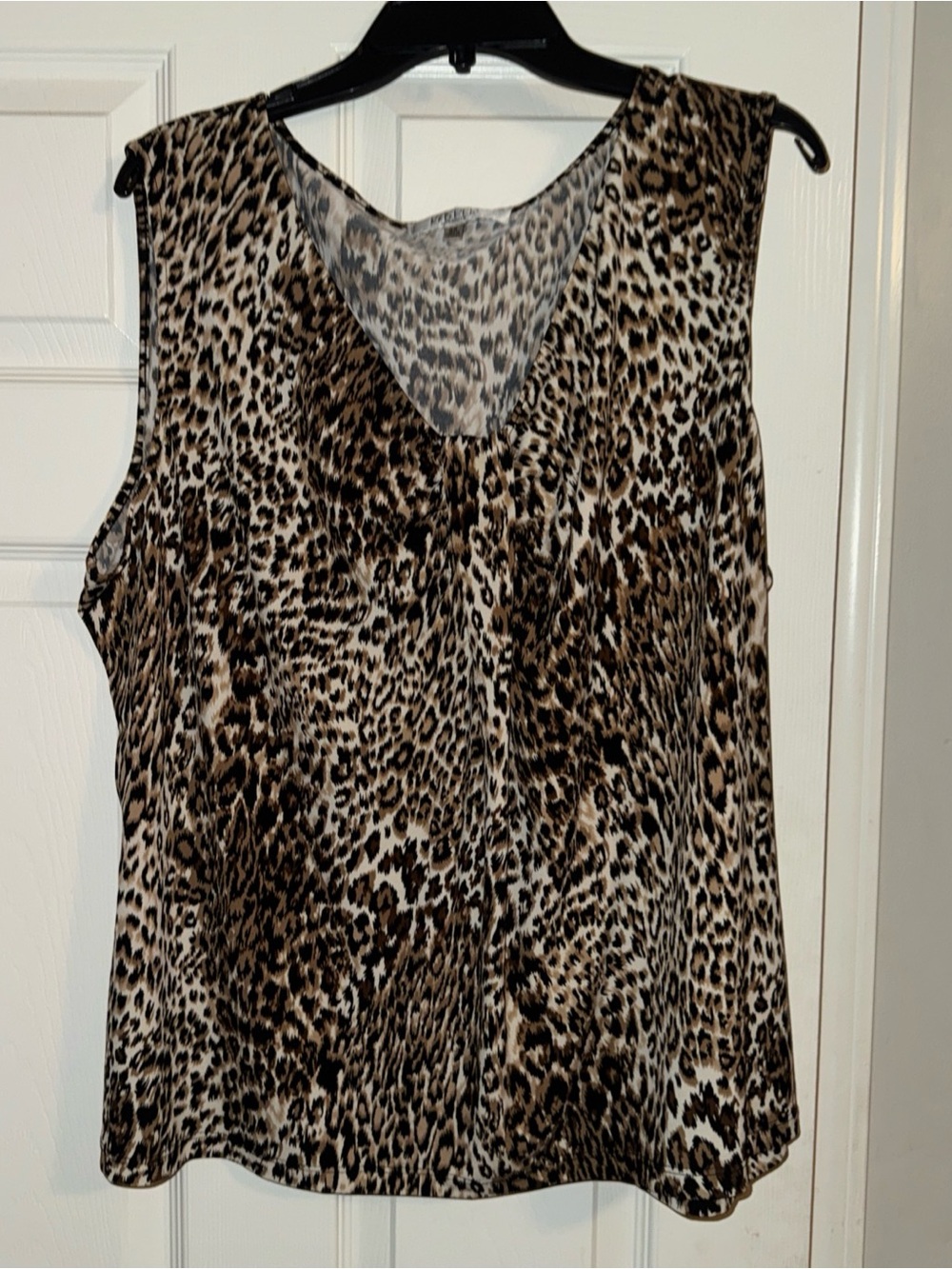 Kasper Leopard Print Sleeveless V-Neck Blouse - Brown/Black/Cream